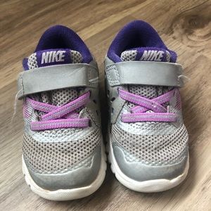 Nike Purple Gray Toddler Infant Girls Shoe size 5c